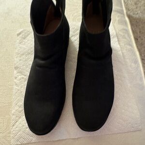 Elegant Black Ankle Booties